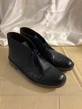 Clarks Bushacre 2 Navy Leather Chukka Boots